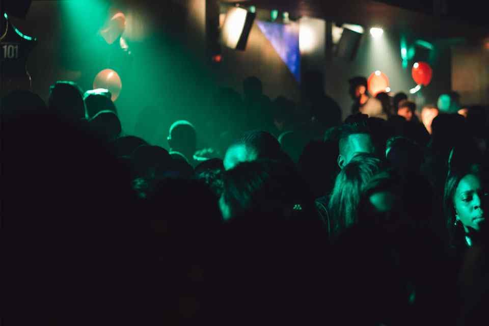 https://arlidj.psychotherapybern.com/wp-content/uploads/2017/05/inner_band_02.jpg